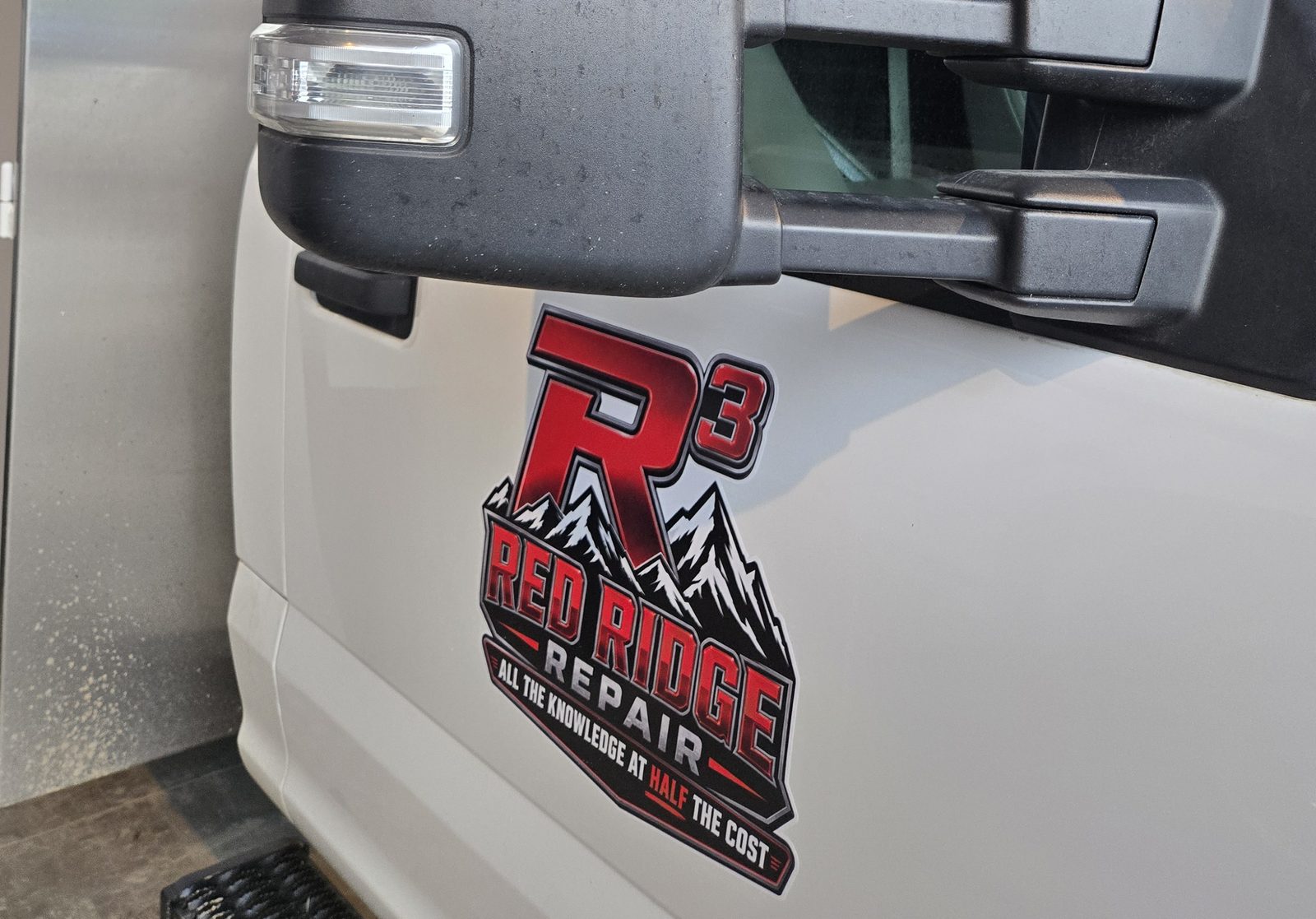 Red Ridge Repair mobile service truck door with logo, Utica Ohio